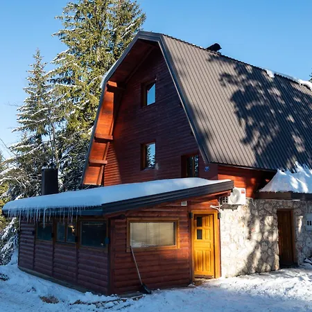 Planinska Kuca Jelena * Jahorina