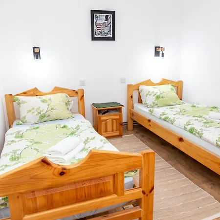Сasa de vacaciones Planinska Kuca Jelena *